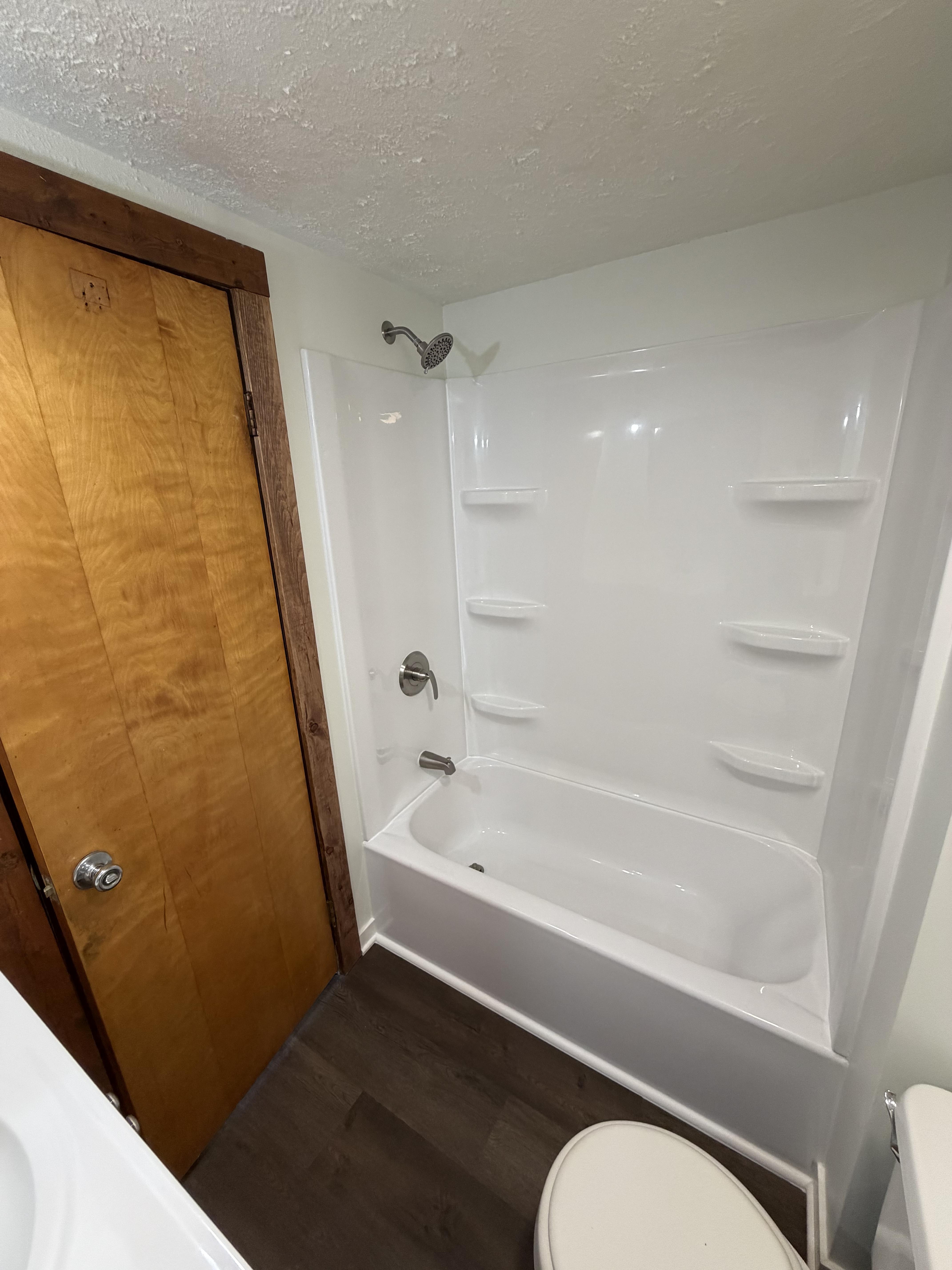 7547 22nd Ave unit Upper north – photo 2