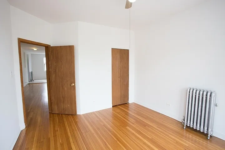 5500 S. Cornell Avenue – photo 5