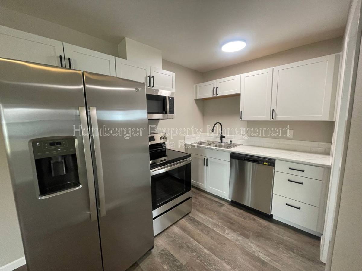 205 S Elizabeth Rd unit 5 – photo 1