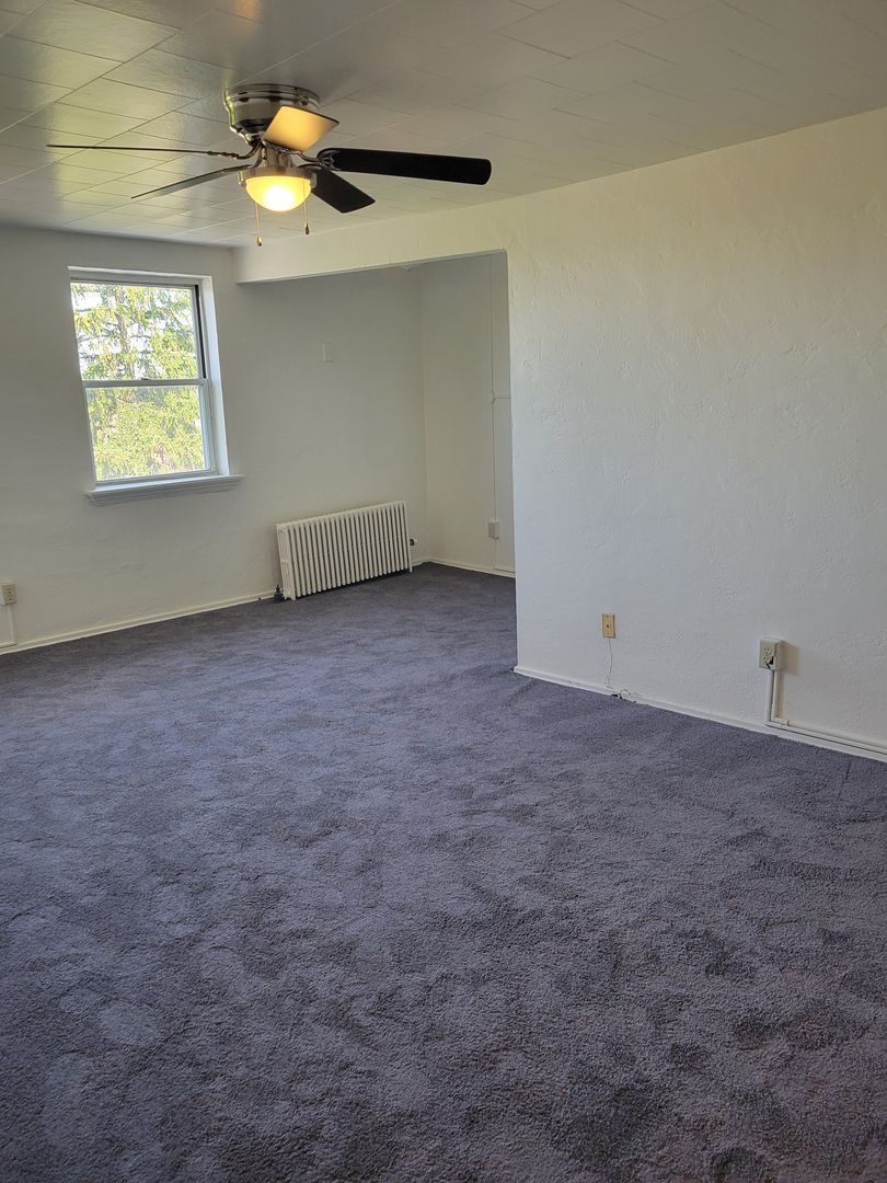 3304 Brownsville Rd – photo 5