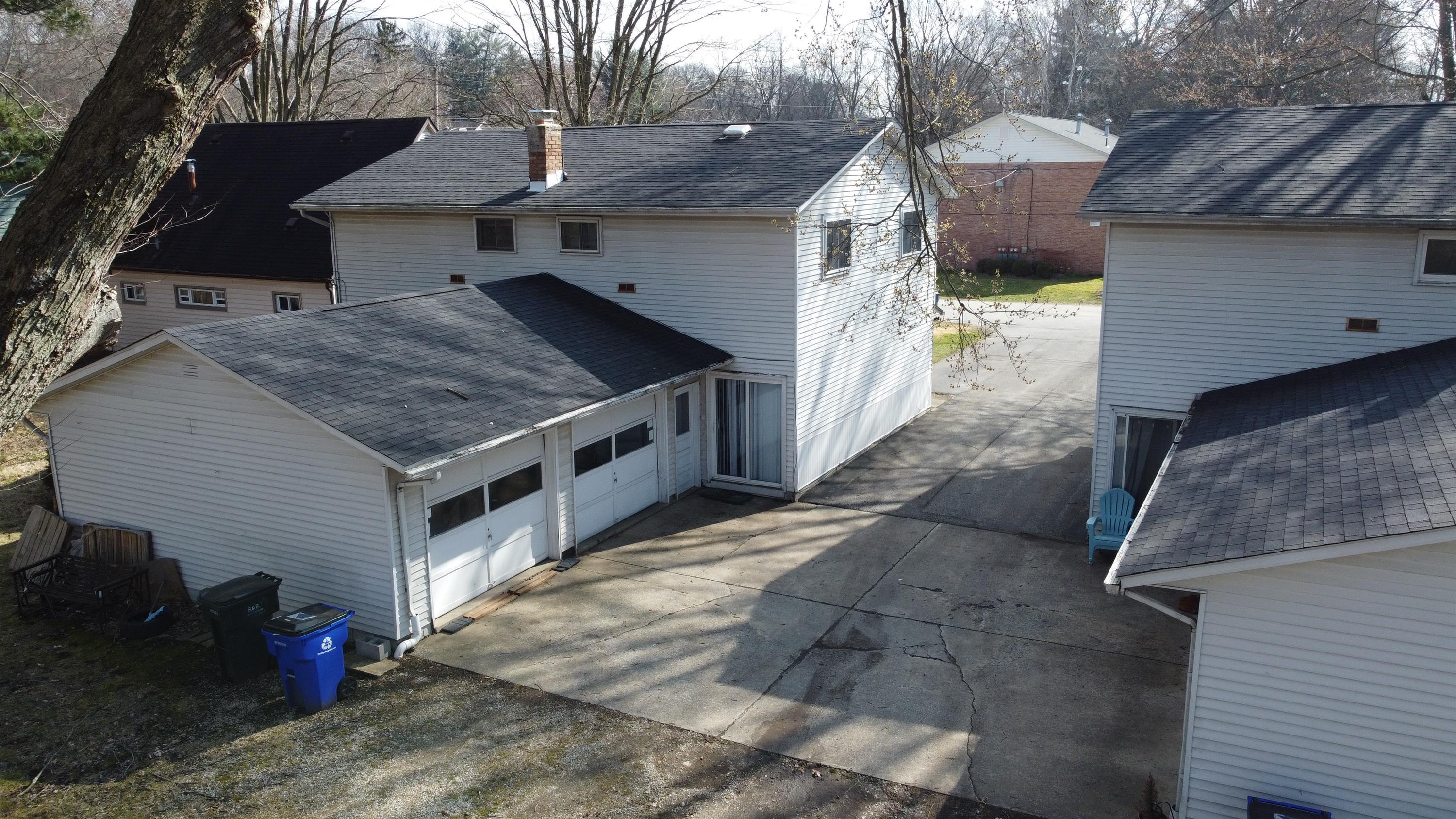 1245 Overbrook Dr – photo 2