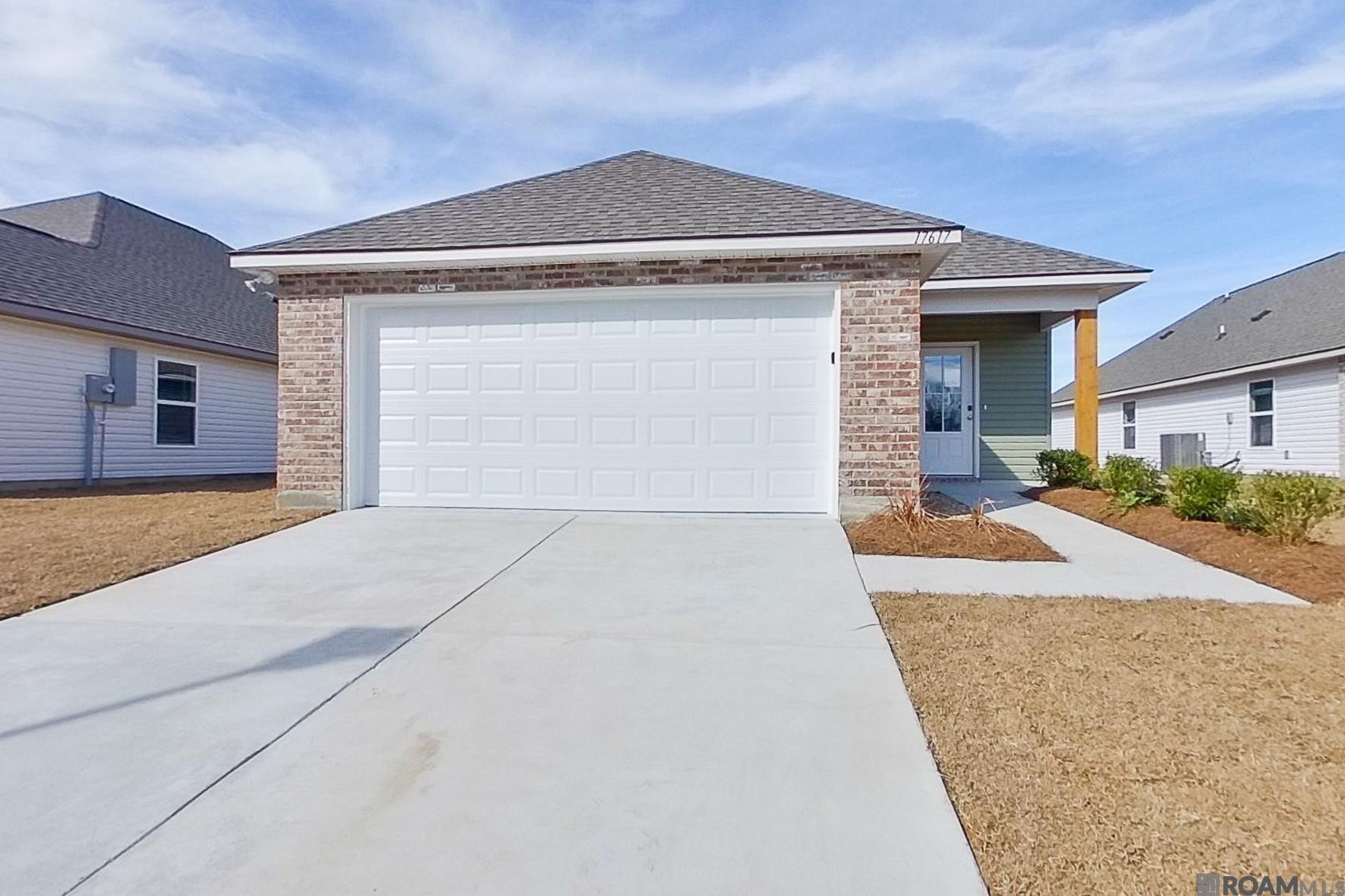 17617 Carlisle Ave – photo 1