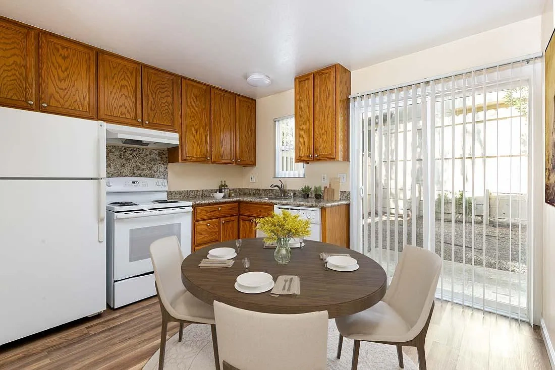 Dry Creek Apartments – photo 3