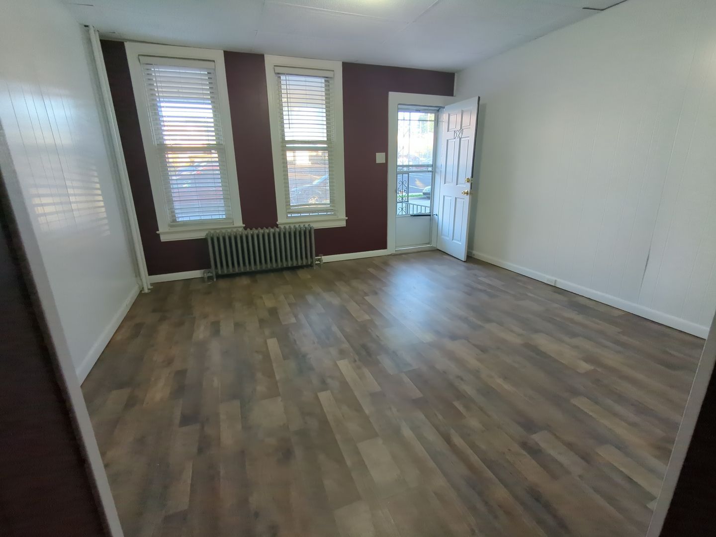1529 W King St – photo 3