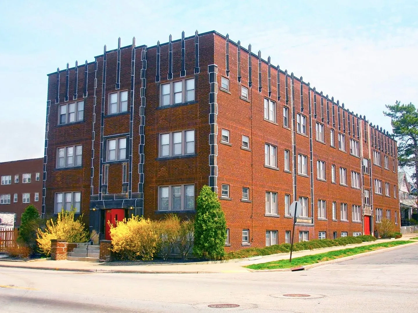 Lee-Yorkshire Apartments – 1 br / 1.0 ba (700 sf)