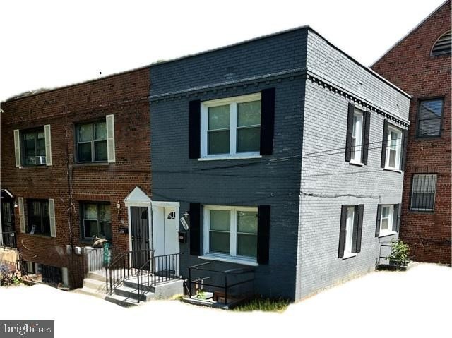 4934 Just St NE – photo 1
