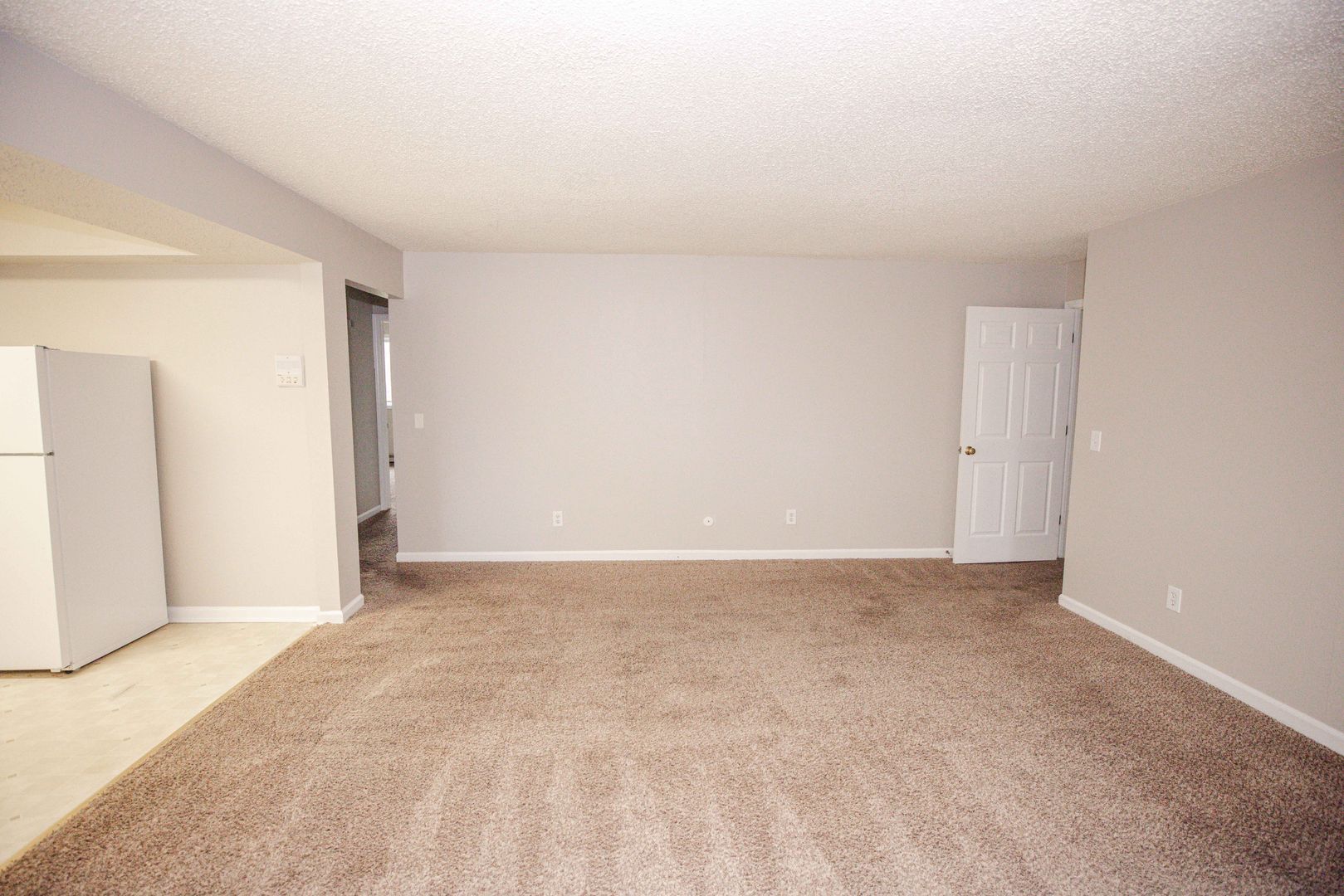 6730 Hill Ave unit 101 – photo 2