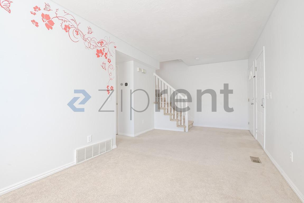 1024 West 700 S – photo 3