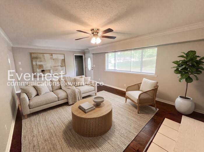5526 Crestview Dr – photo 3