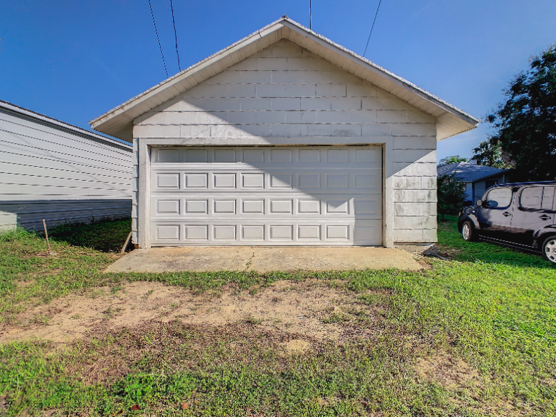 308 W Smith Ave – photo 5