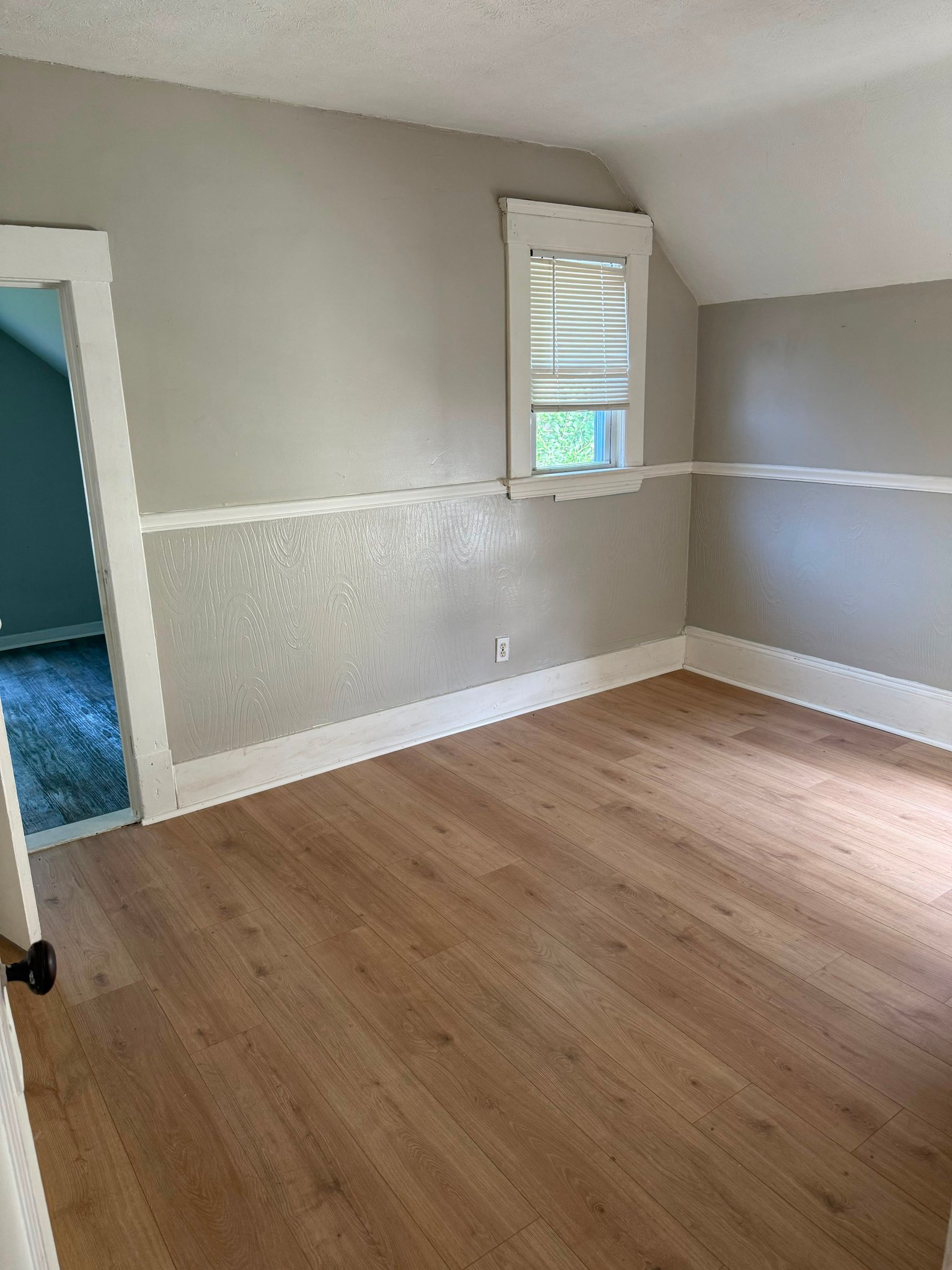8103 Jeffries Ave – photo 3