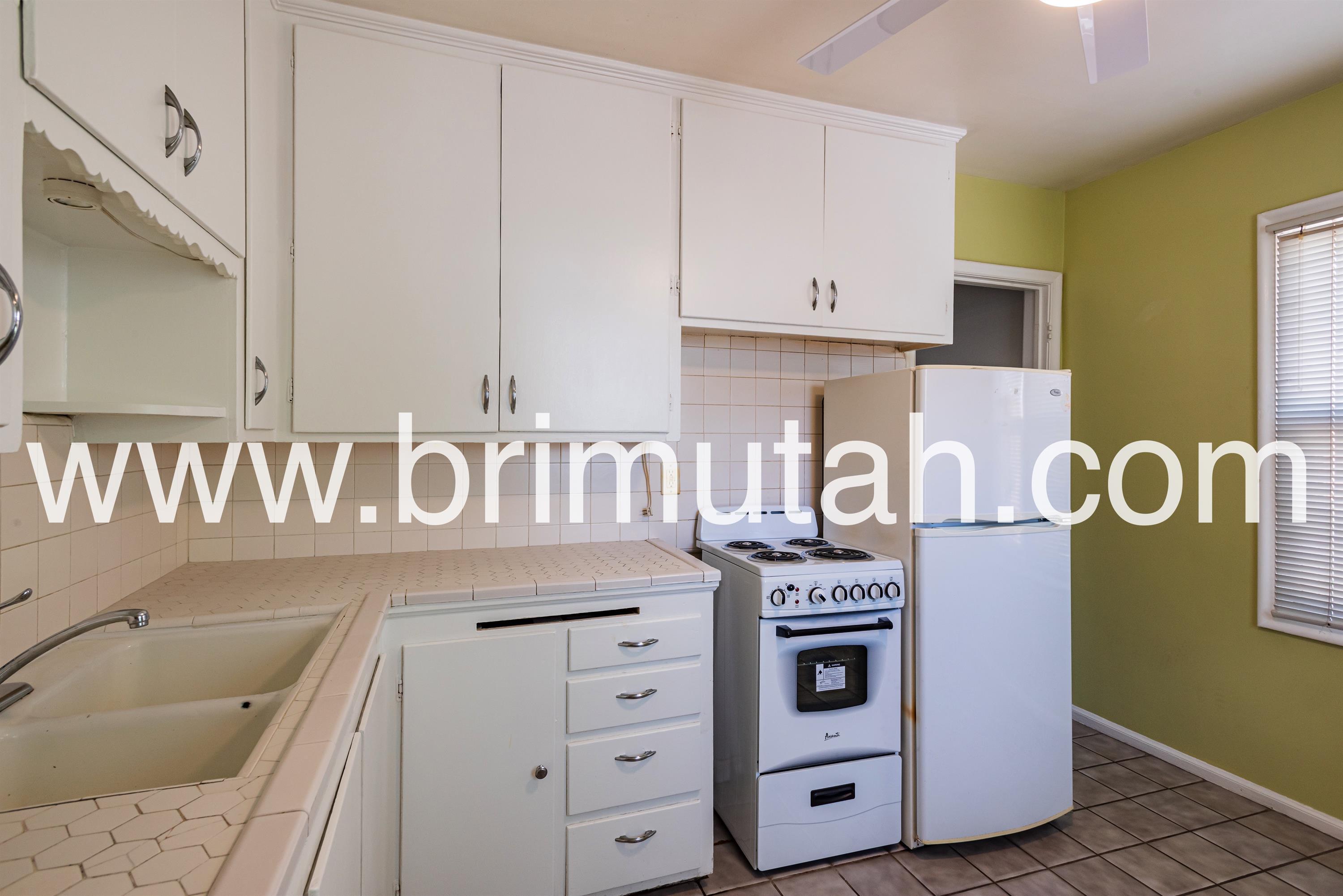2364 E Redondo Ave – photo 5