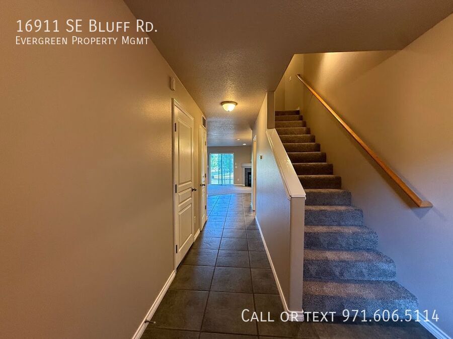 16911 SE Bluff Rd – photo 5