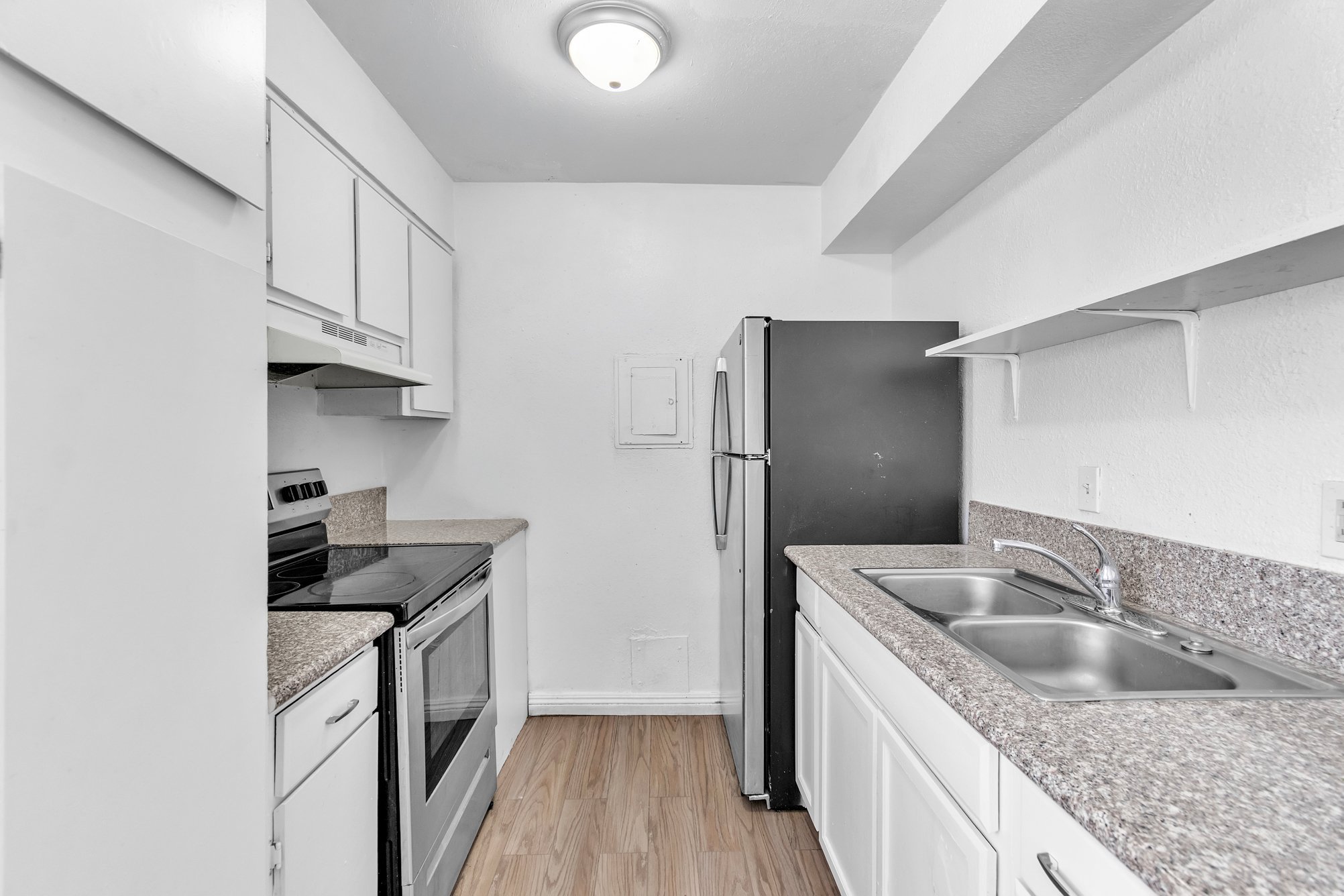 2508 E Mesquite Ave unit Apt 4 – photo 3
