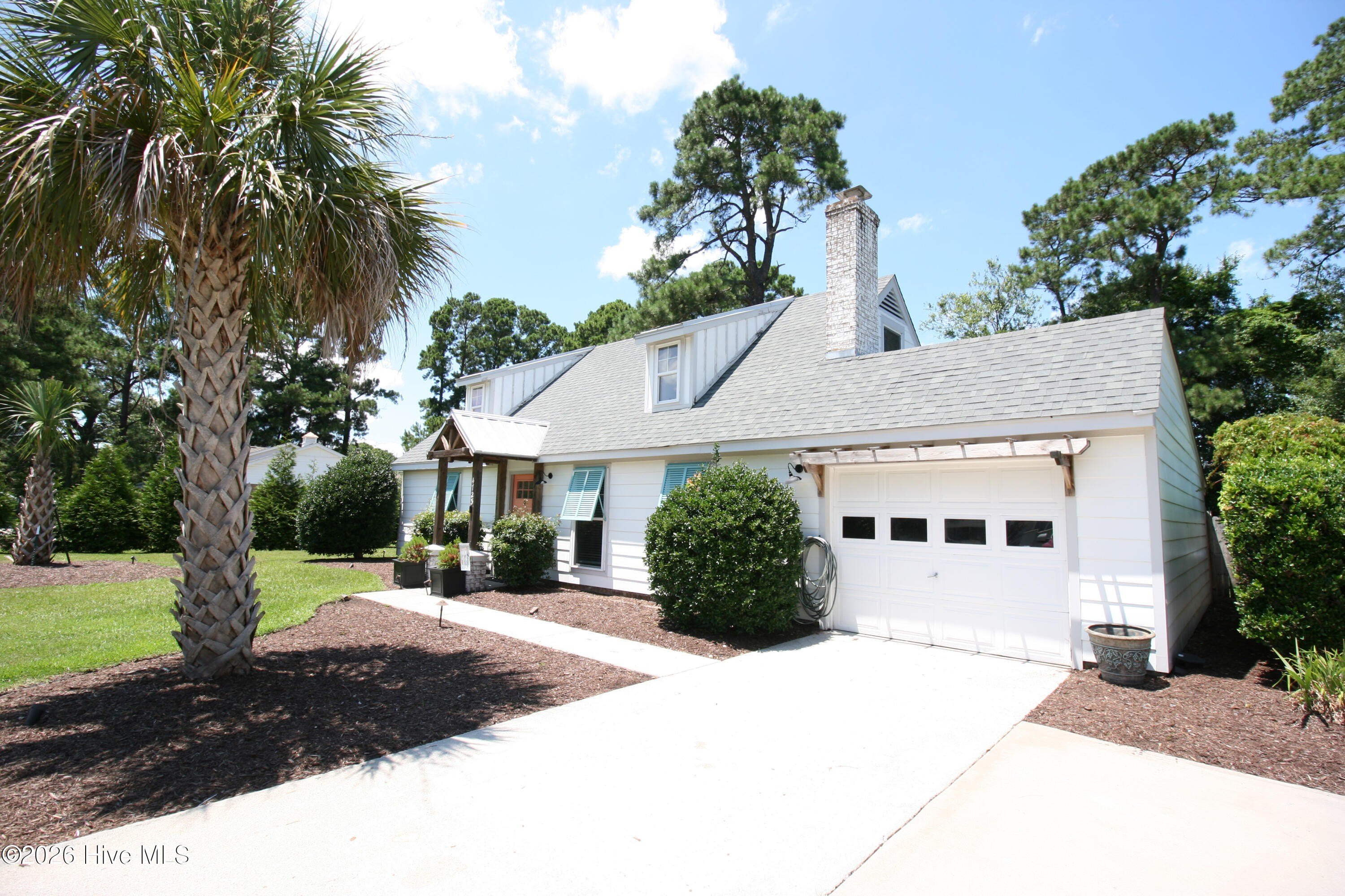 4723 Waltmoor Rd – photo 2