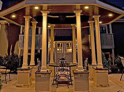 Park Court Apartments – photo 2