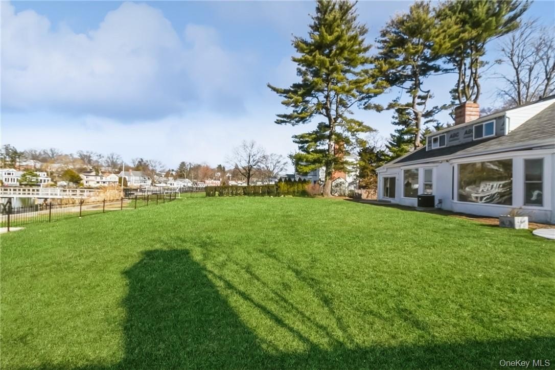 632 Shore Acres Dr – photo 5