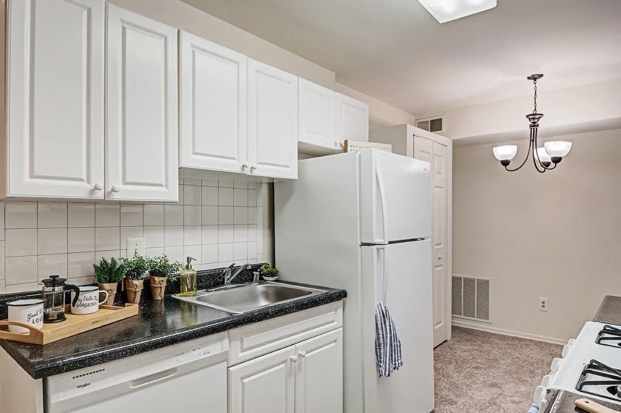 Brookdale at Mark Center Apartment Homes – photo 2