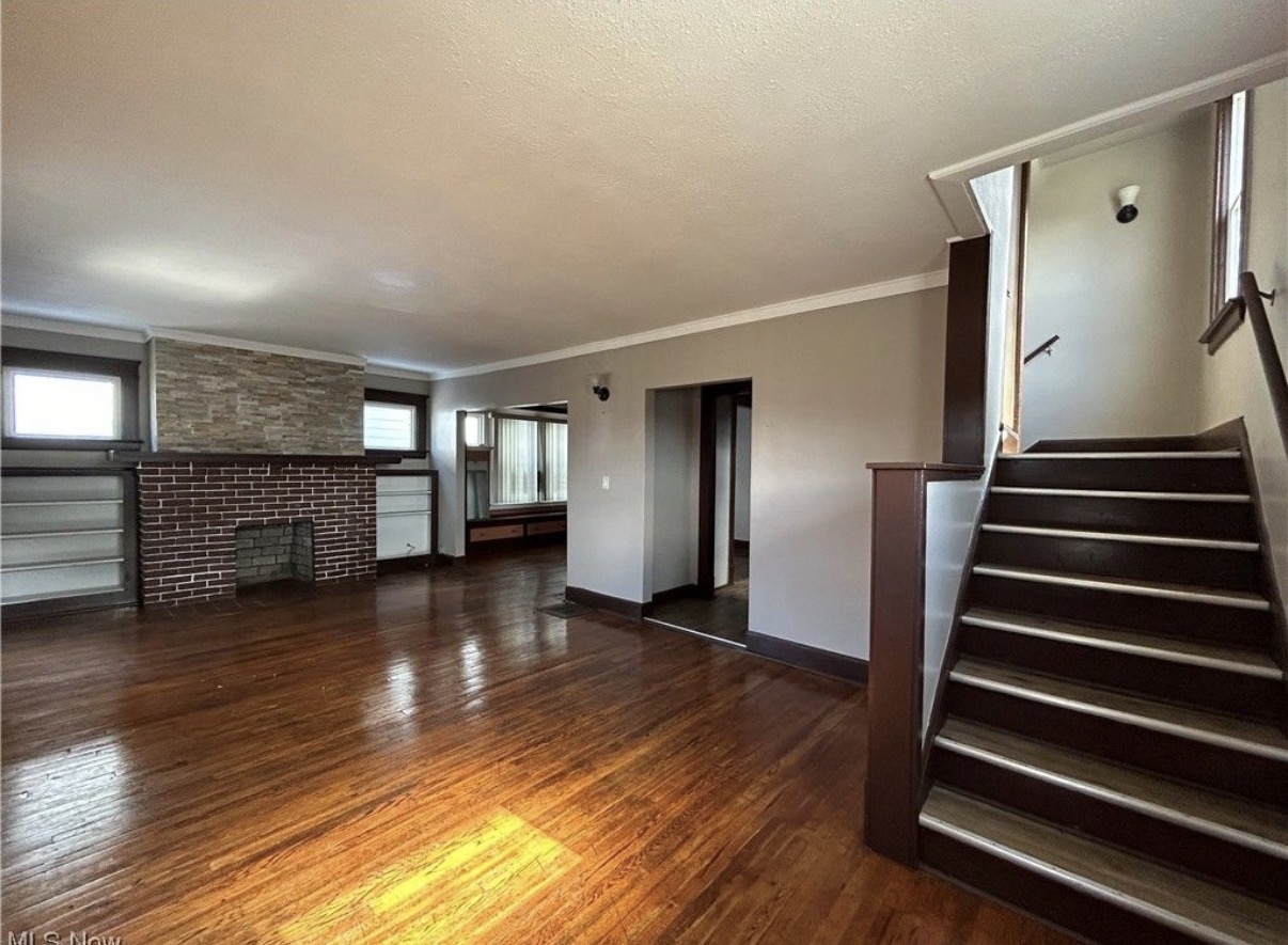 3321 E 119th St – photo 4