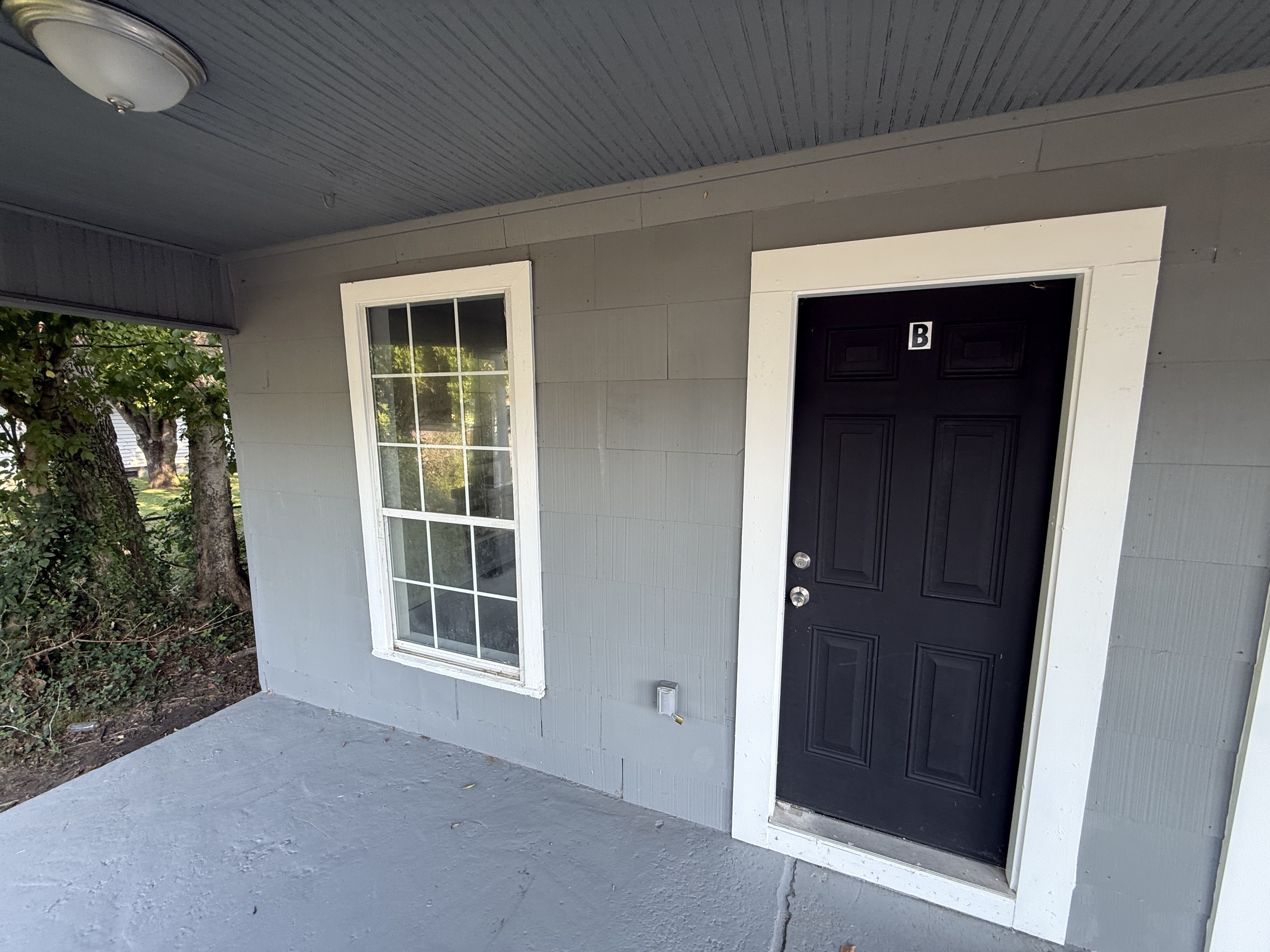 1707 E 50th St unit B – photo 2