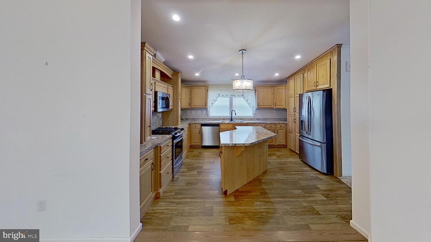 751 Natalie Ln – photo 3