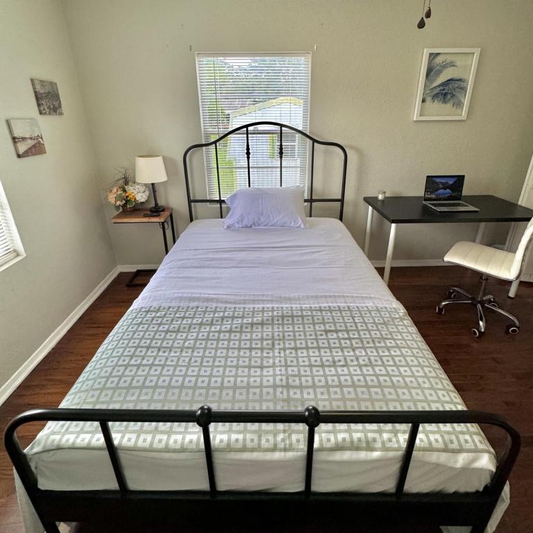 2701 Ave T NW unit Unit 2 – photo 1