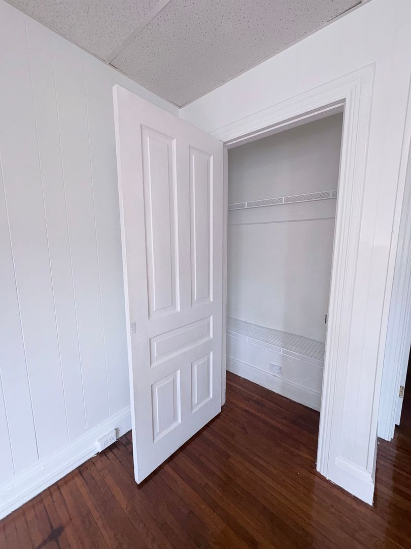 613 W King St unit 2 – photo 5