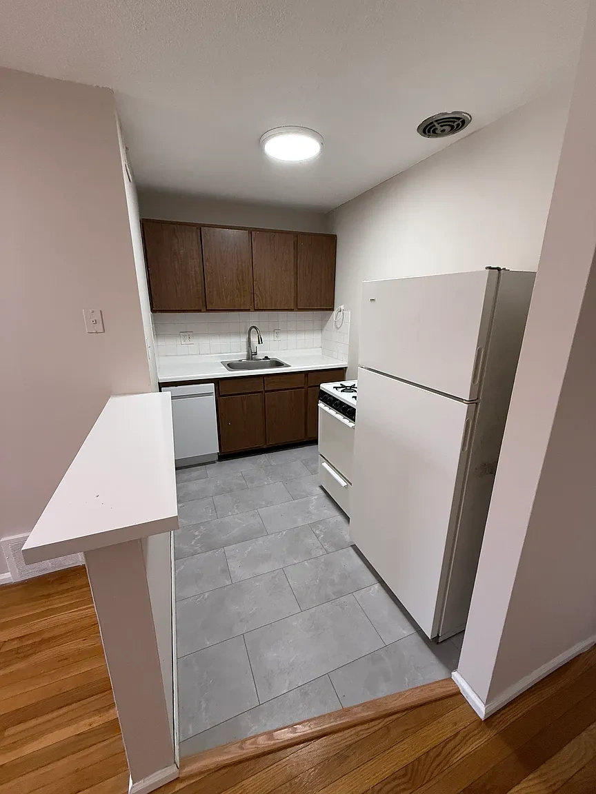 7323 Hoover Ave – photo 3
