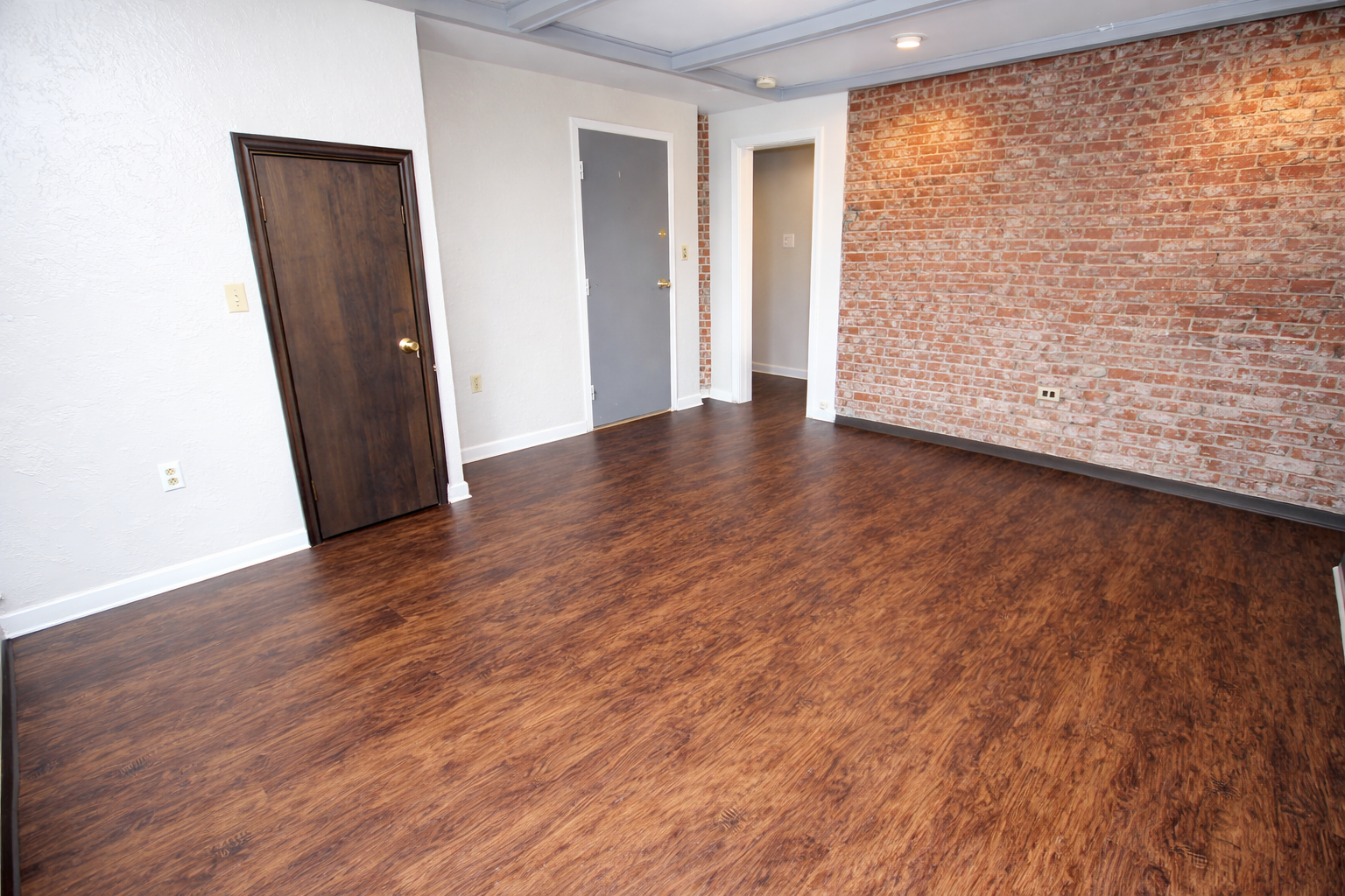 6333 Walnut St – photo 4