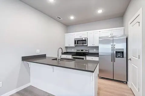 Farmington Hills Duplexes – photo 3