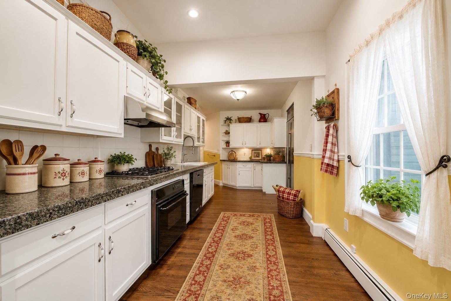 245 Main St – photo 5
