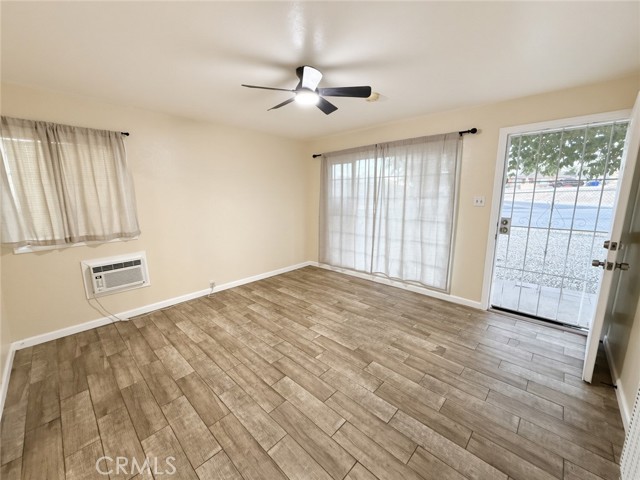 16736 Verde St – photo 2