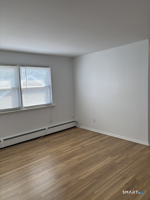 980 Shippan Ave unit 2nd fl – photo 4