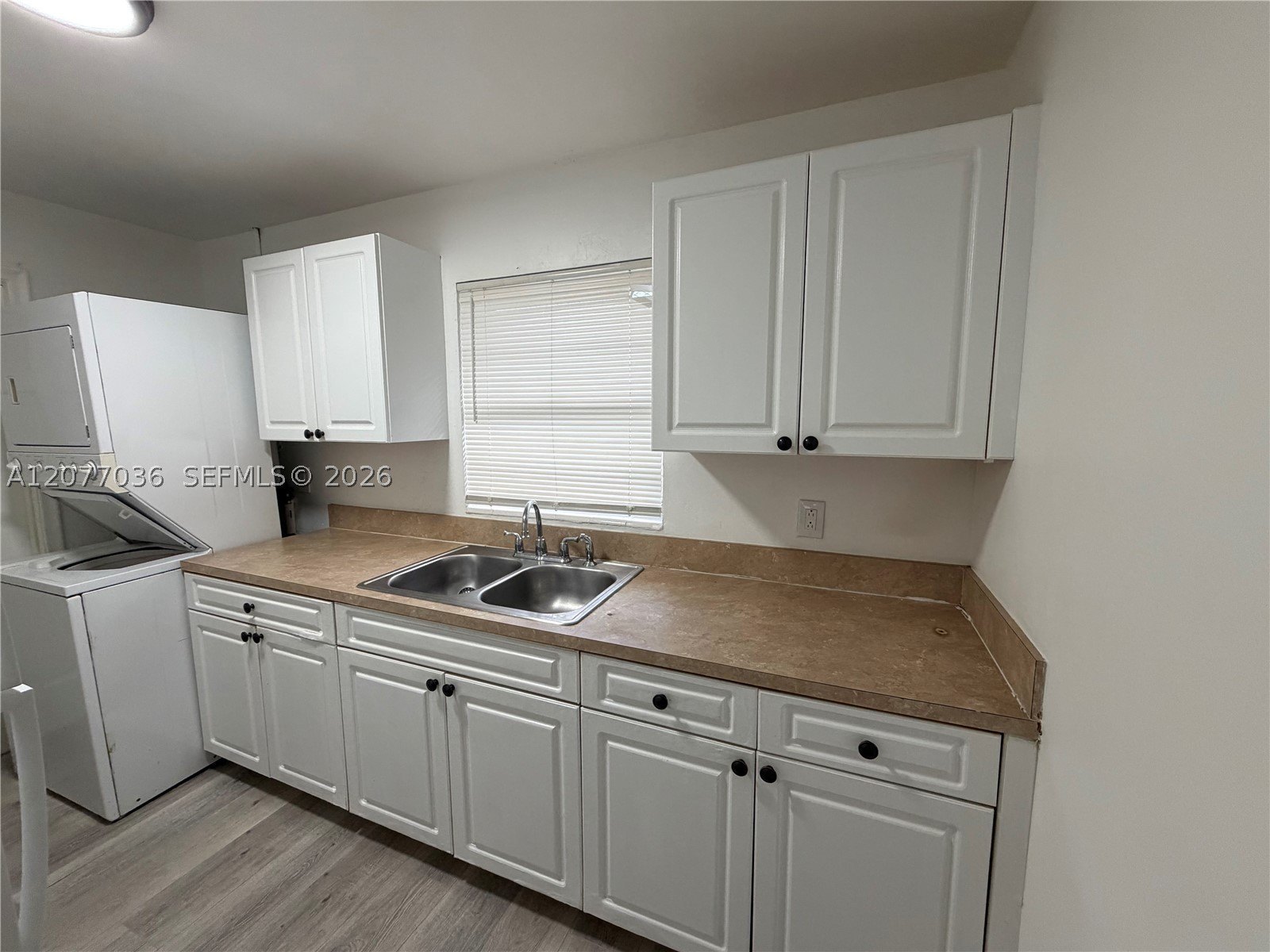 1245 W 35th St #2 – photo 3