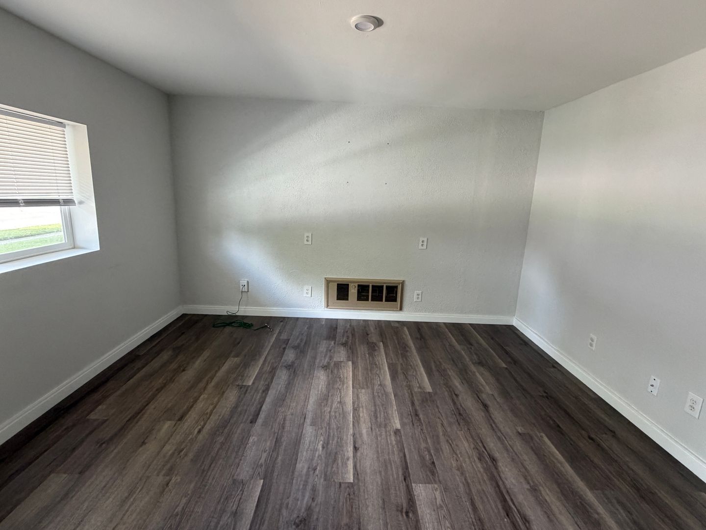 4326 Kitridge Rd – photo 4