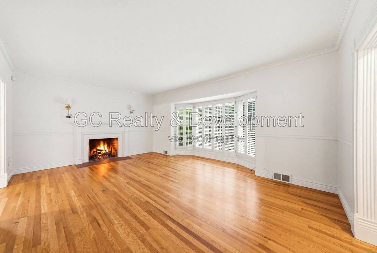 313 Ridge Rd – photo 4