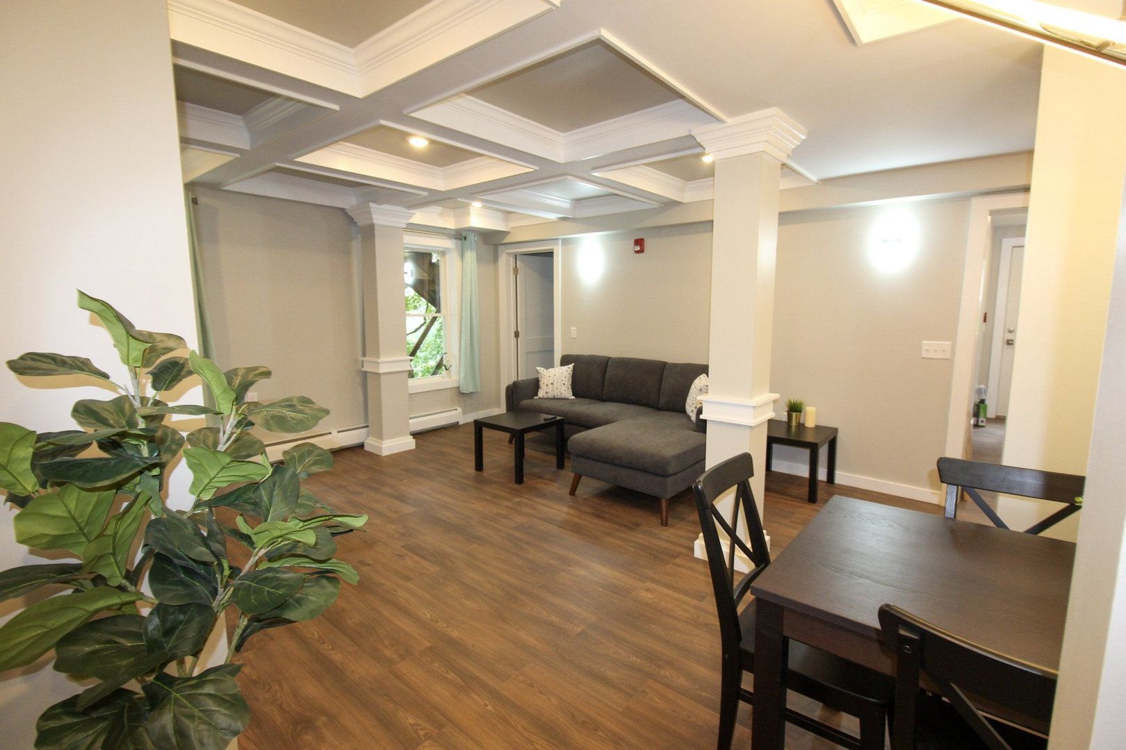 522 Stewart Ave unit 522-3 – photo 3