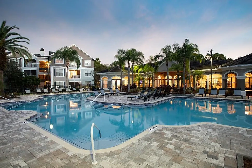 The Grand Reserve at Park Isle Apartments – photo 4