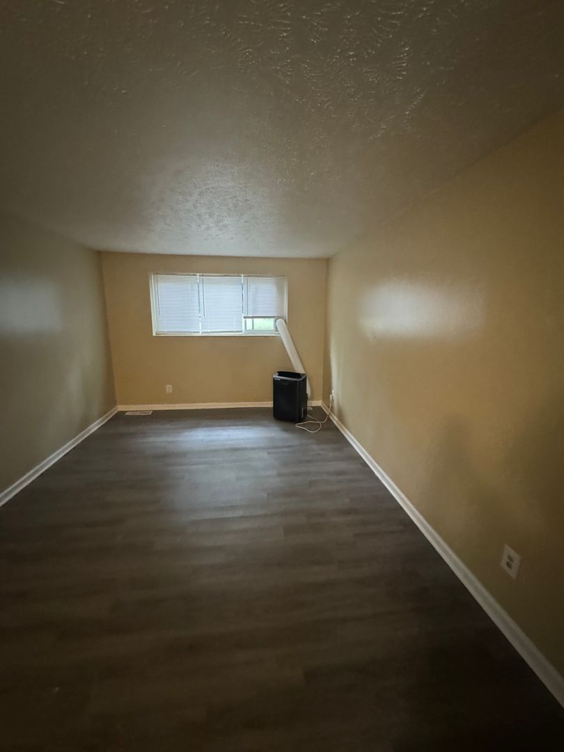 1196 Ritchie Rd unit 2 – photo 4