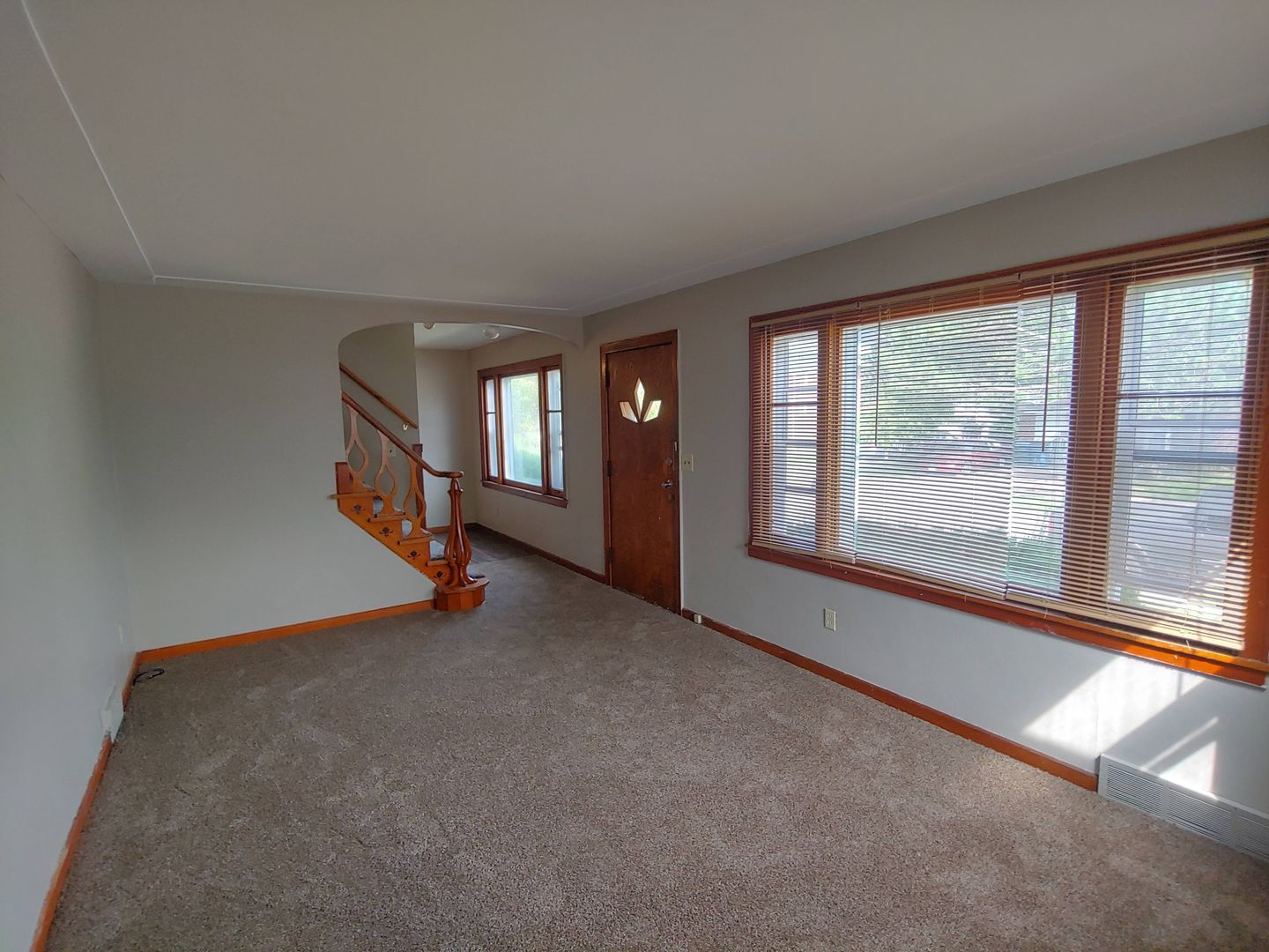 2200 Oberlin Ave – photo 2
