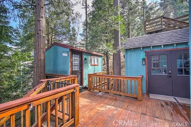 582 Rose Ln – photo 4