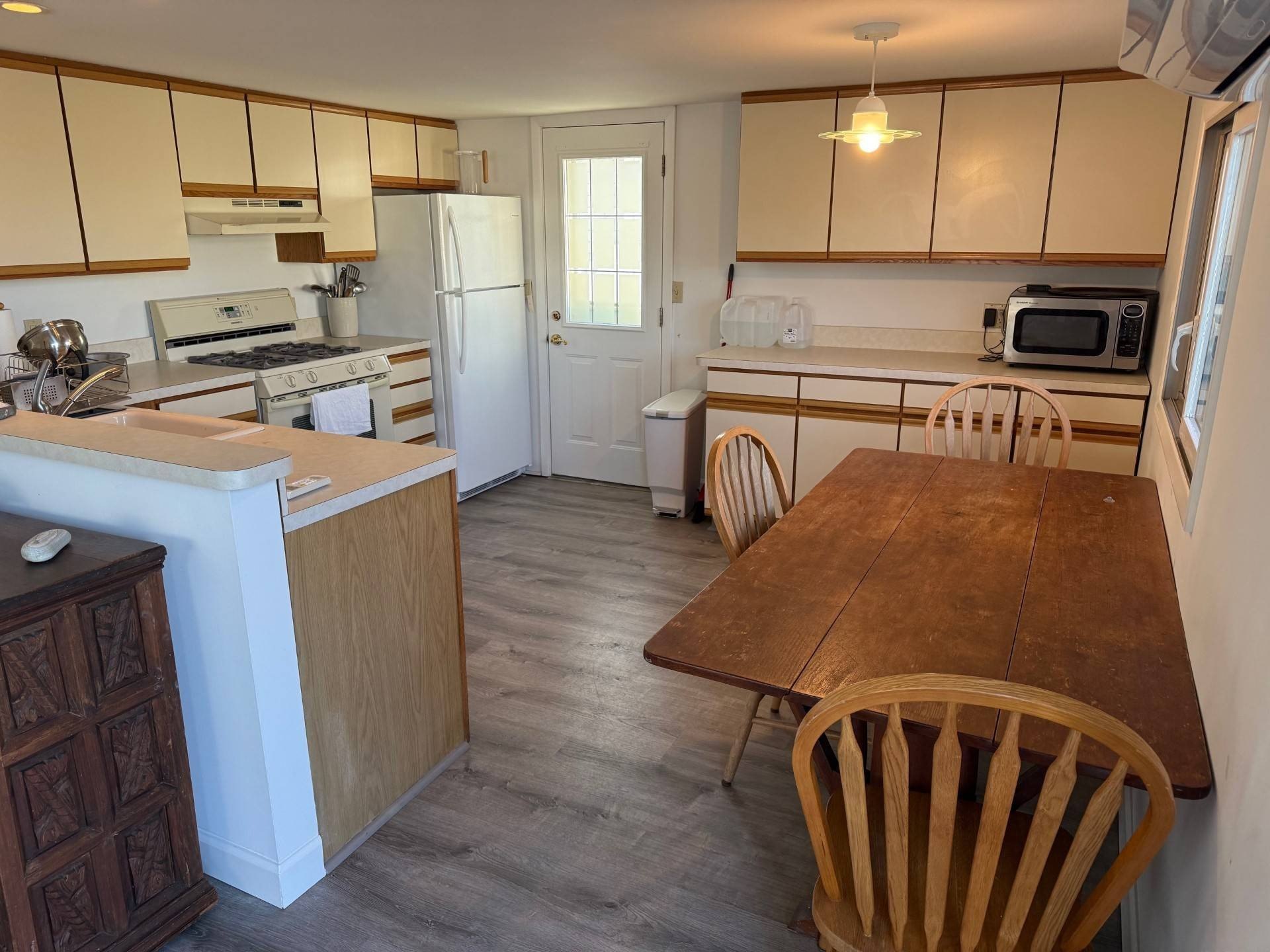 100 Deforest Rd #206 – photo 4