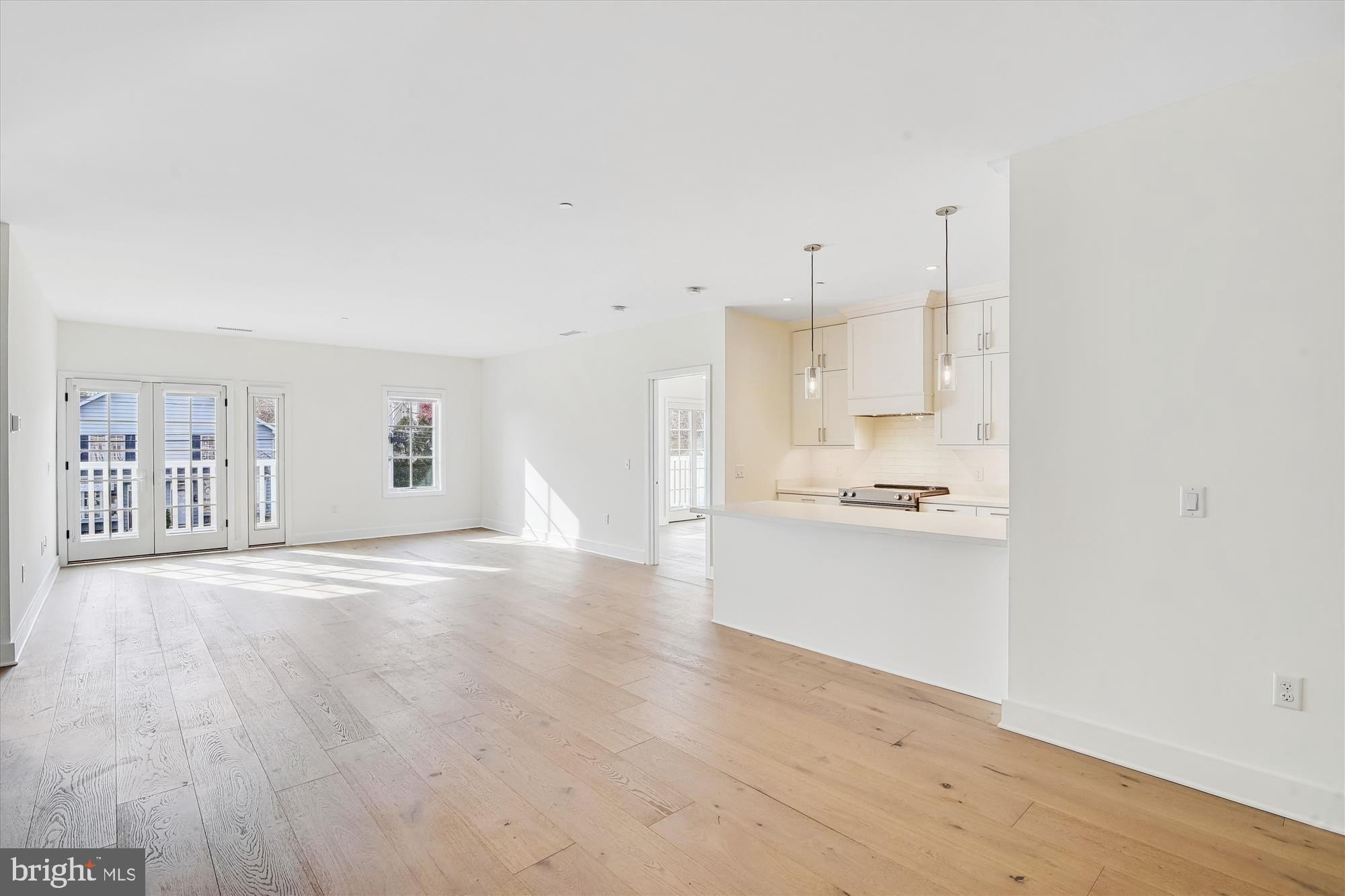 106 Annapolis St #204 – photo 4