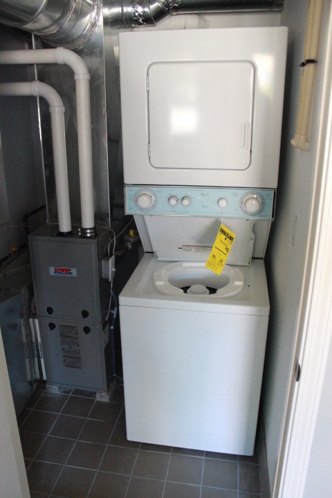 2005 Washington Ave unit 8 – photo 2