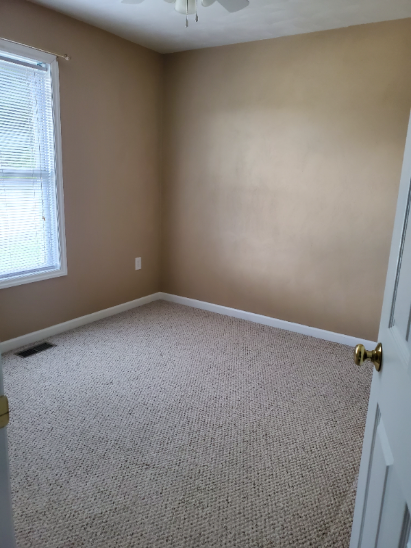 770 Riverland Rd SE unit A – photo 3