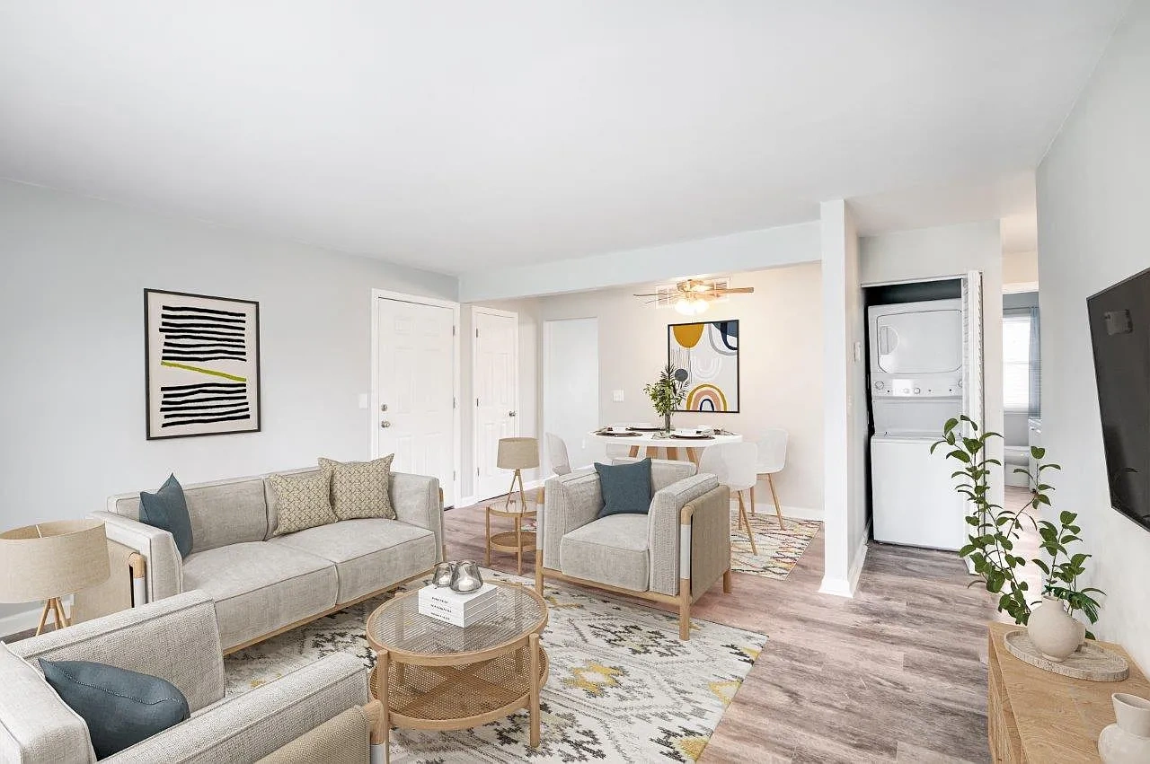 Woodcrest Apartment Homes – photo 5