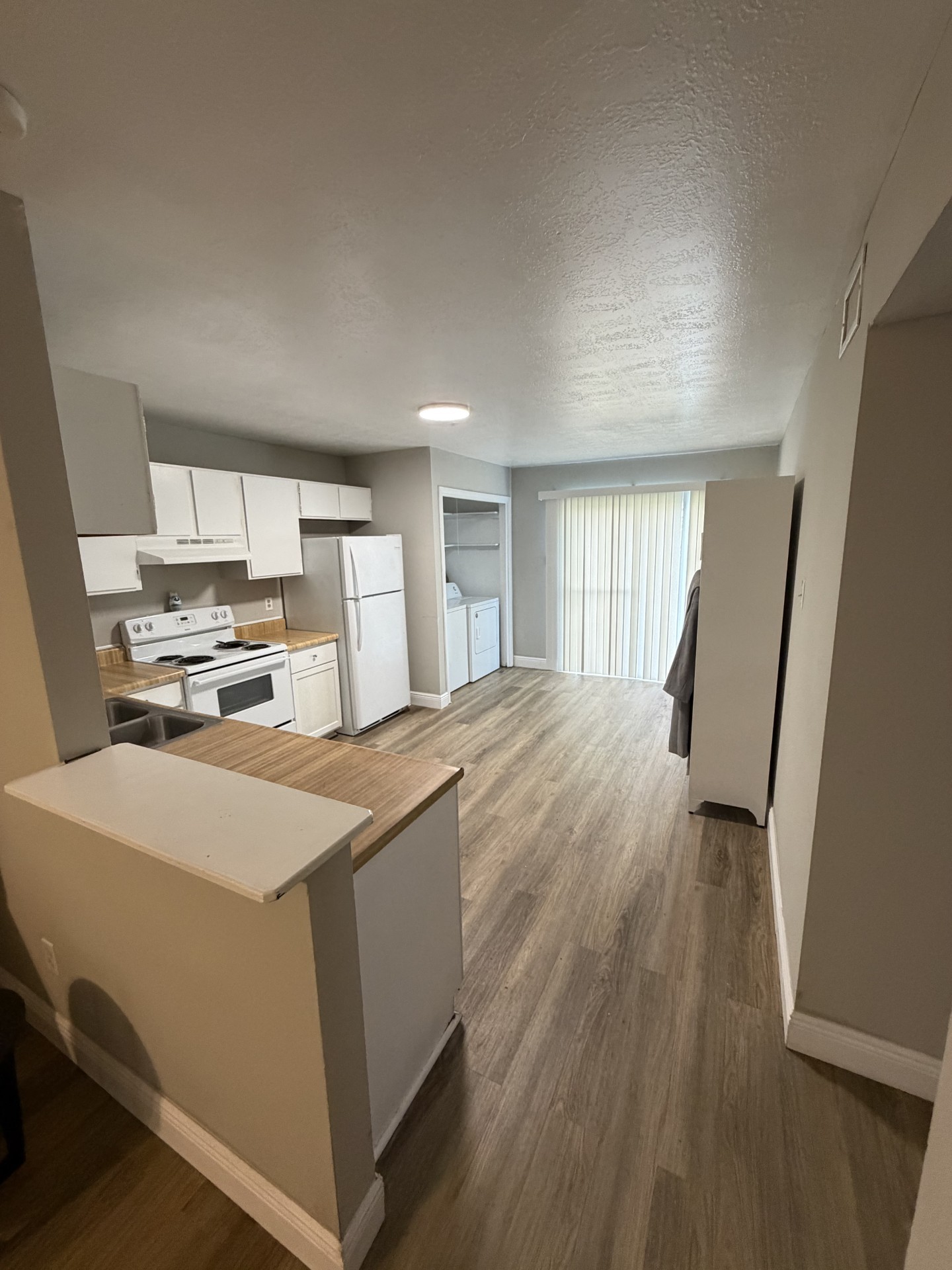 2904 Prairie Flower Cir unit A – photo 4