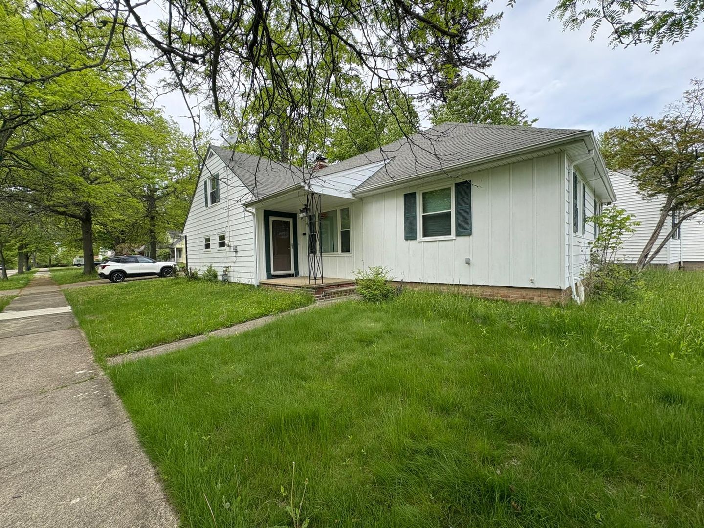 1037 Keystone Dr – photo 1