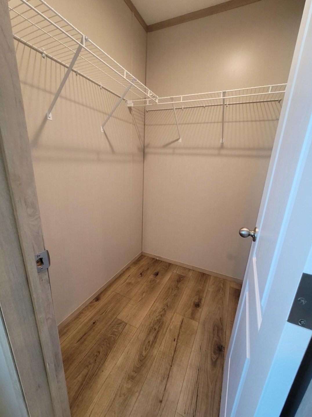 3290 Harding Hwy unit 211 – photo 3