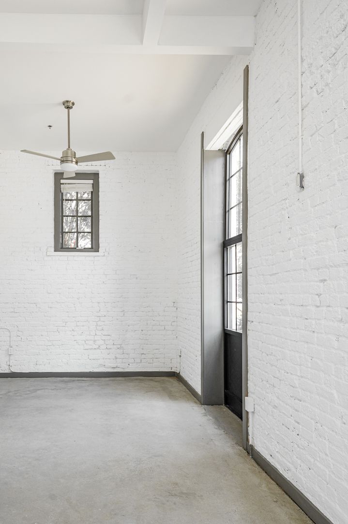 1809 E Franklin St unit 6100 – photo 3